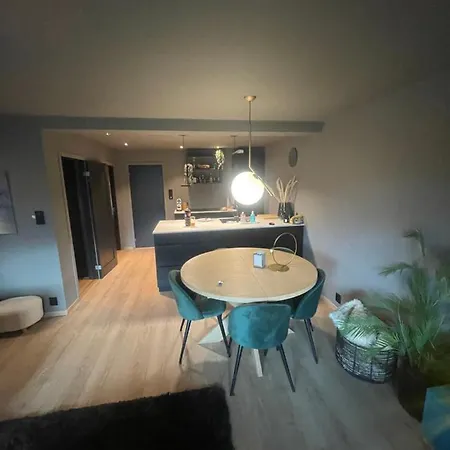 Inn/out - 4-room W/3 Bedroom * Gaustablikk